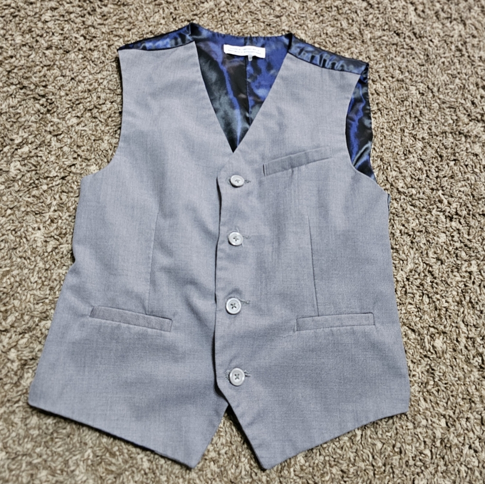 5/$10 Boys 10/12 Vest Medium Grey Blue